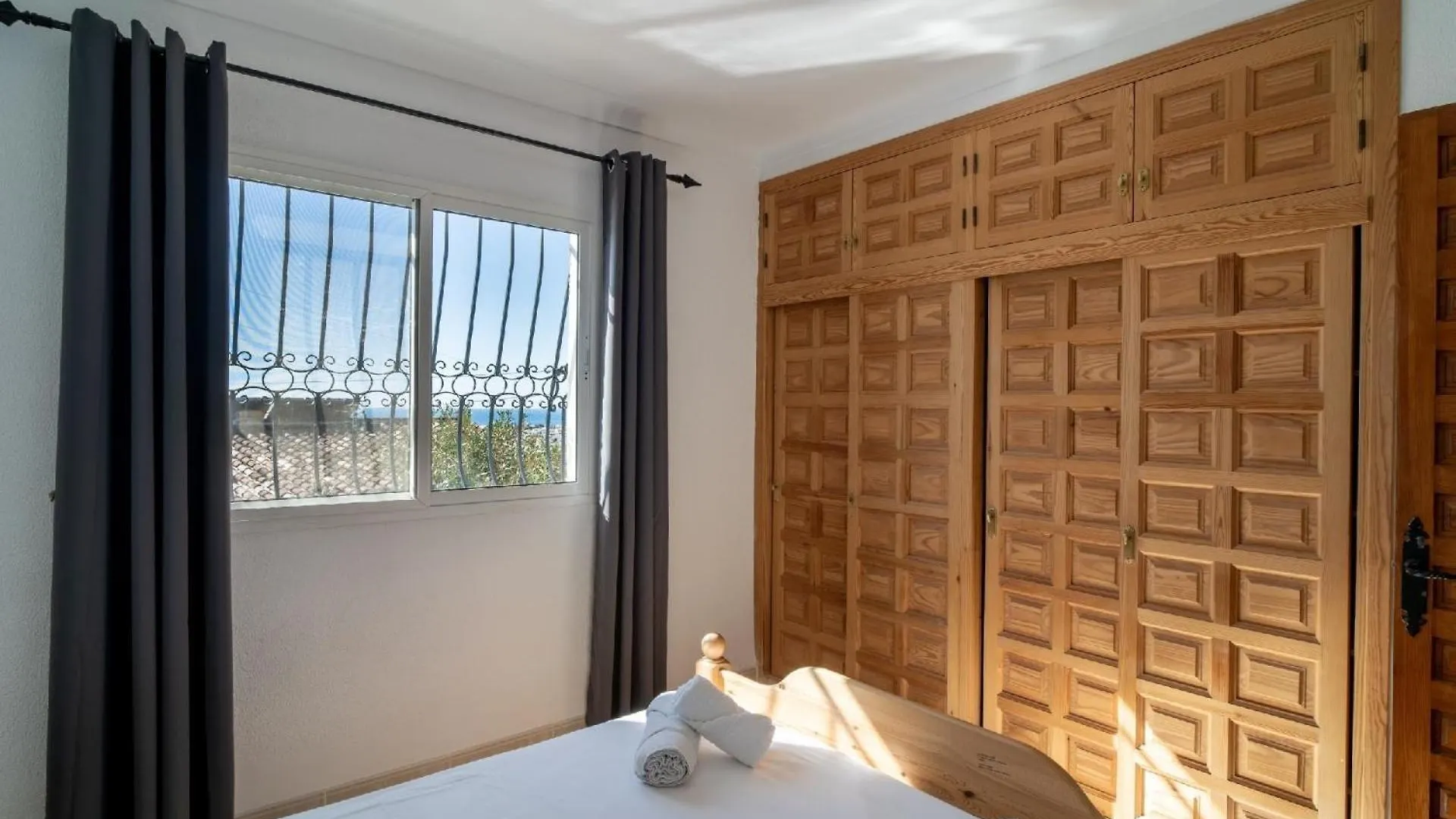 Ferienhaus Mit Privatpool Fuer 6 Personen Ca 120 Qm In Nerja, Andalusien Costa Del Sol 0*, Nerja